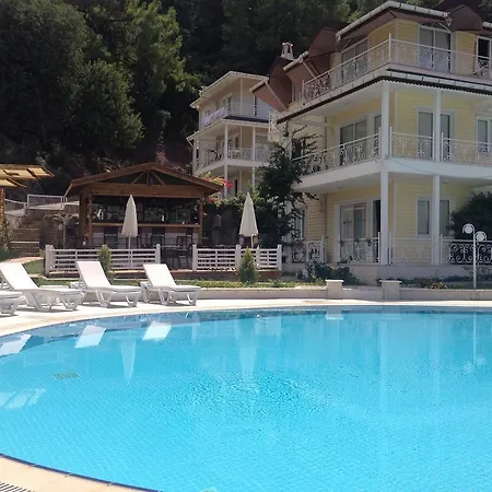 Pine Hill Marmaris Ичмелер