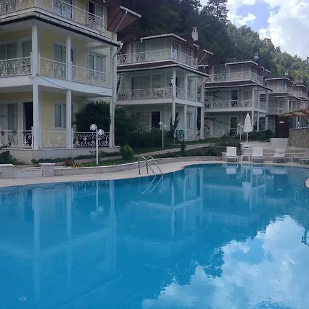 Pine Hill Marmaris Aparthotel