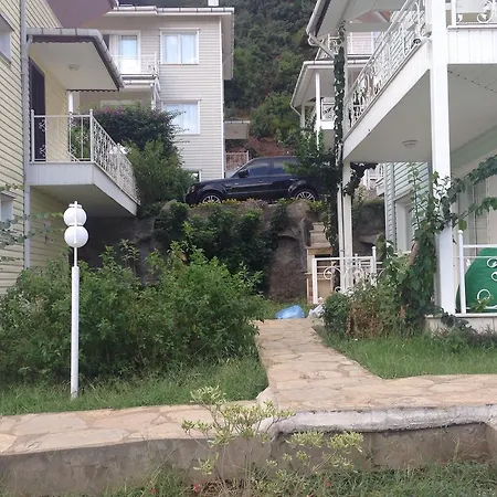 아파트호텔 Pine Hill Marmaris 이츠멜레르