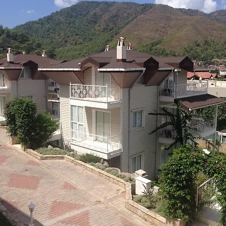 Pine Hill Marmaris 아파트호텔 *