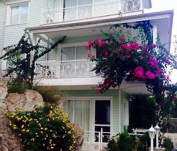 Pine Hill Marmaris İcmeler