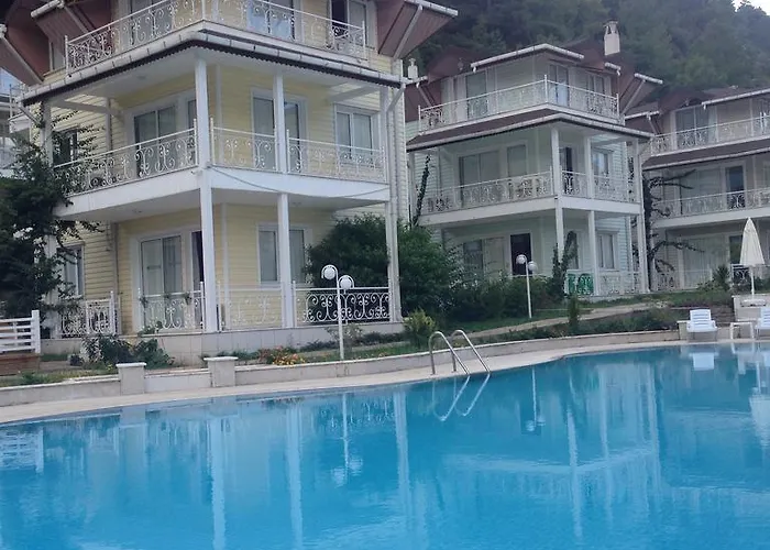 Pine Hill Marmaris Ξενοδοχείο με διαμερίσματα *