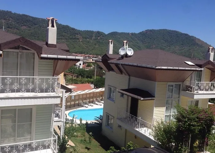 Pine Hill Marmaris Apartahotel İçmeler